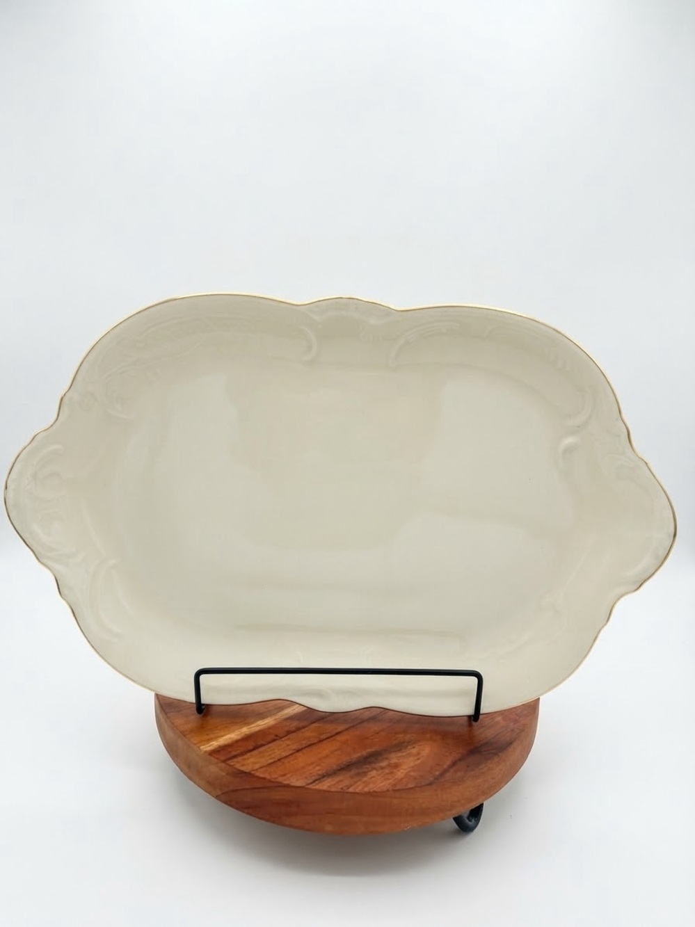 Rosenthal SANSSOUCI White Serving Platter Gold Trim Embossed Made in Germany